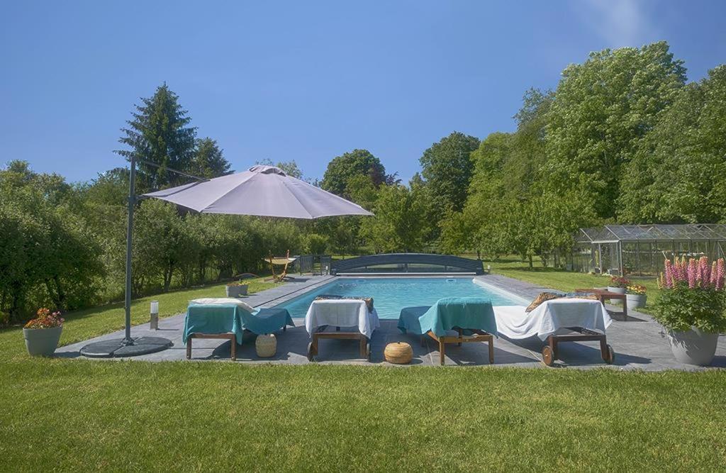 Bed and Breakfast Le Logis Du Regisseur Charny-Oree-de-Puisaye Экстерьер фото