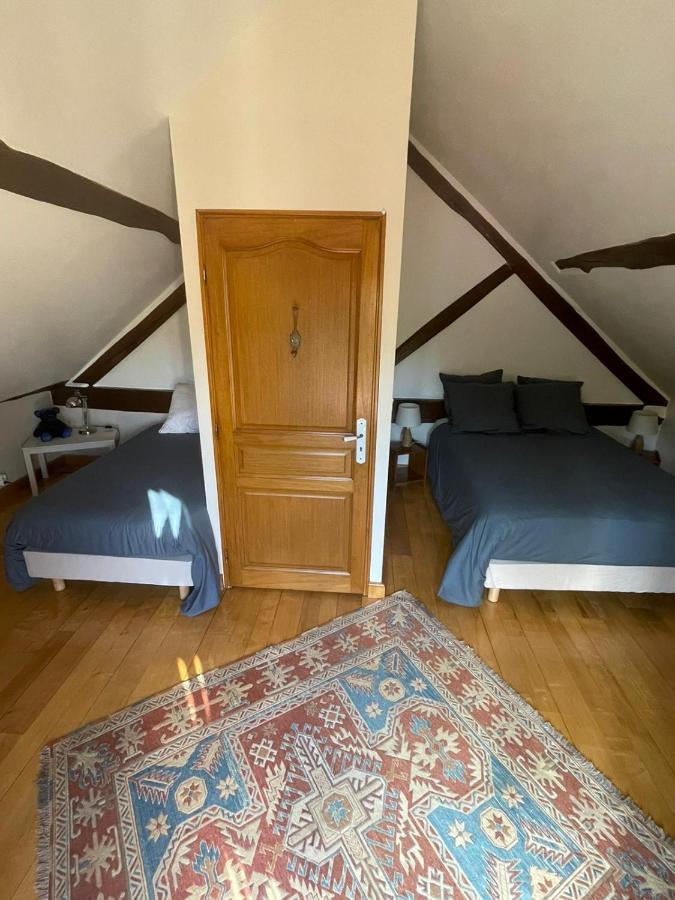 Bed and Breakfast Le Logis Du Regisseur Charny-Oree-de-Puisaye Экстерьер фото